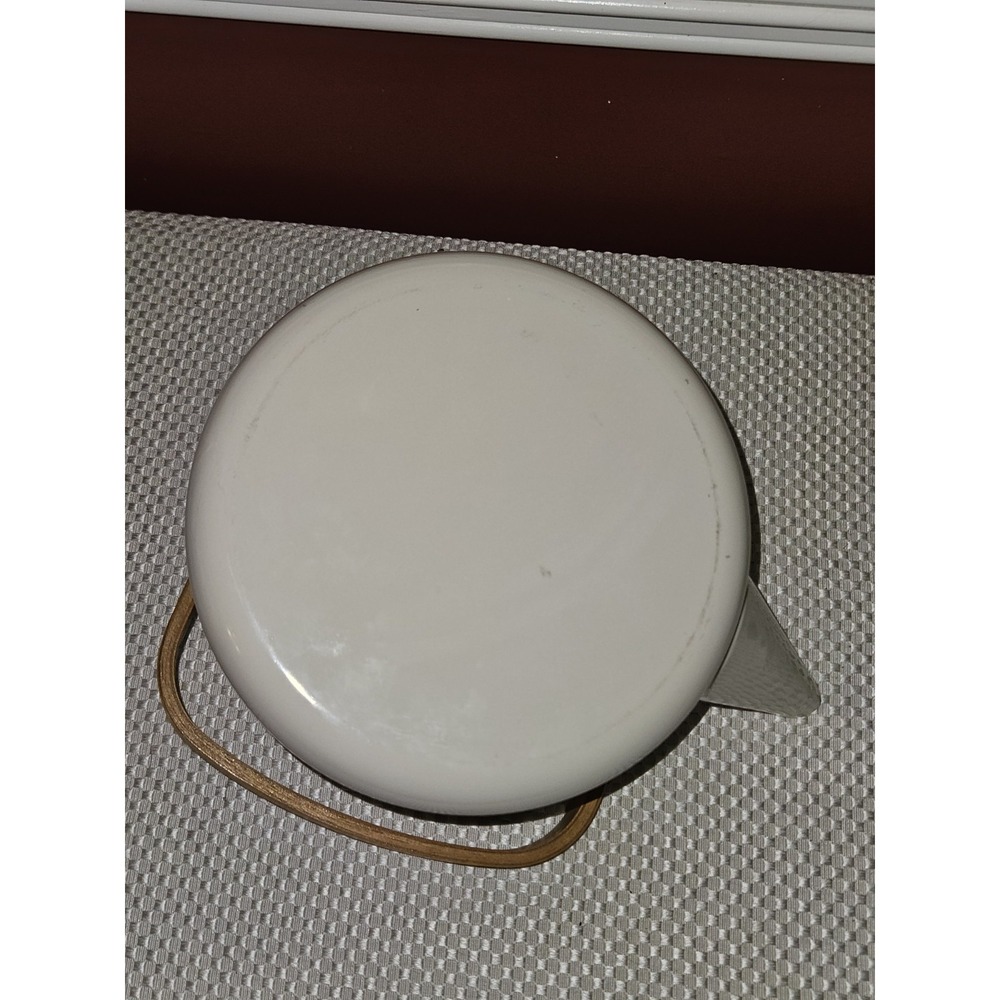 Vintage Enamel Ware Mom Tea Pot Kettle Wood Handle Retro MCM - Picture 6 of 6
